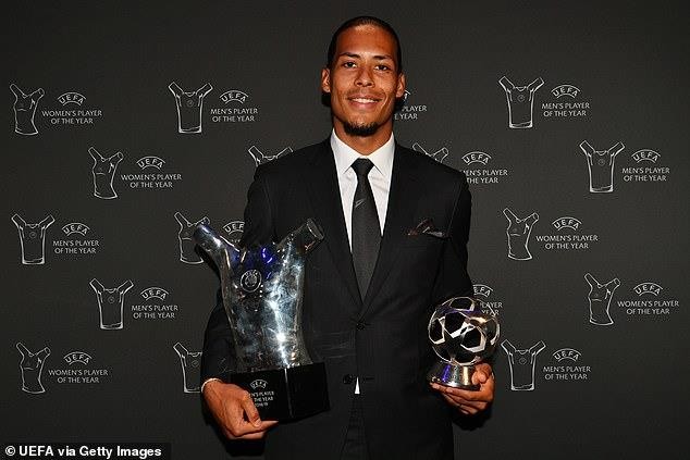 Van Dijk, Messi được vinh danh, Ronaldo trắng tay