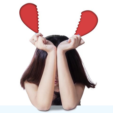 Đừng cay nghiệt với người từng ly hôn