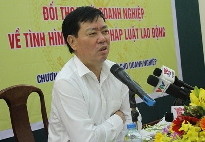 ‘Cực chẳng đã mới hình sự hóa quan hệ lao động’