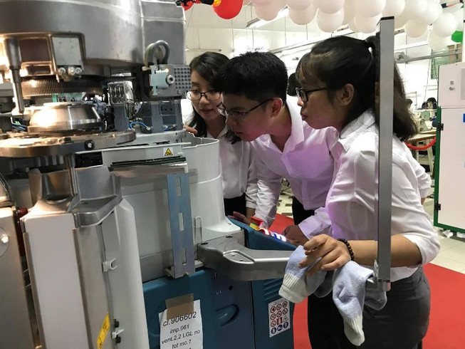 ĐH Bách khoa có Trung tâm công nghệ dệt Ý-Việt