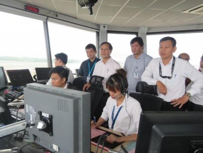 Gỡ ách tắc vùng trời sân bay Đà Nẵng