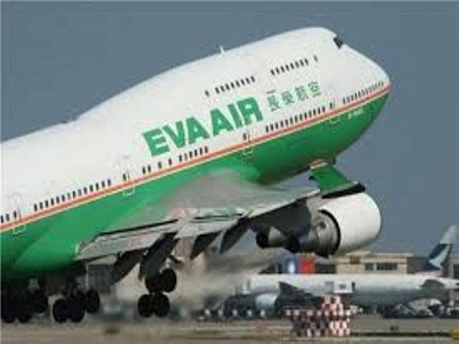 Tiếp viên hãng Eva lại đình công, hàng loạt chuyến bay bị hủy