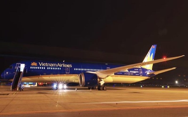 Siêu máy bay Boeing 787-10 Dreamliner đã về Việt Nam