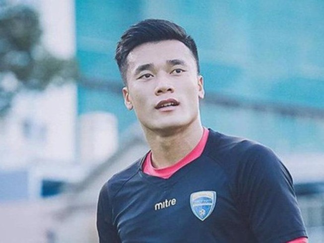 Khi Quang Hải, Tiến Dũng vào đề văn