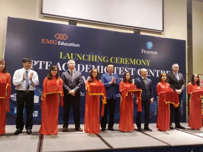 Khánh thành Trung tâm Đào tạo chuẩn PTE Academic