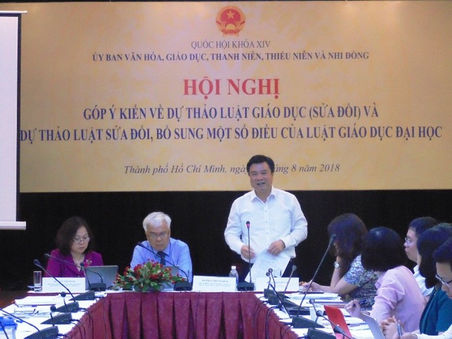 Nhiều đại biểu đề xuất học sinh không nên học thứ 7