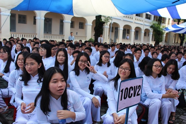 Họp phụ huynh đầu năm cần trao đổi về học sinh nhiều hơn