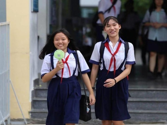 Tuyển sinh 10 tại TP.HCM: Đáp án môn Văn và Văn chuyên