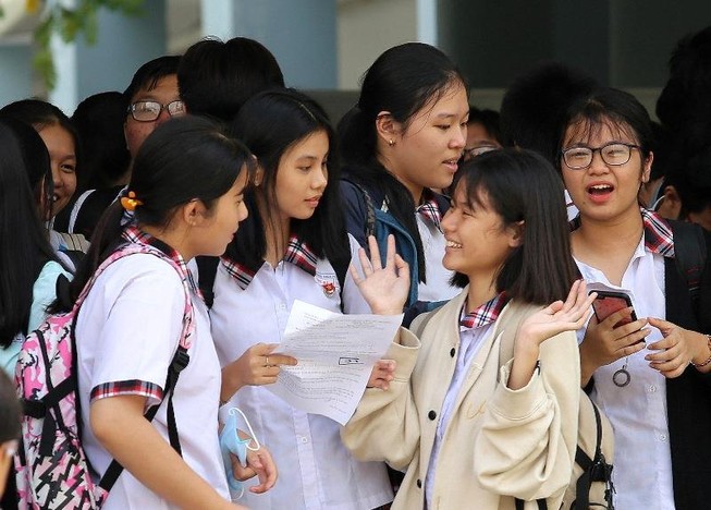Tra cứu điểm thi tuyển sinh lớp 10 trên PLO