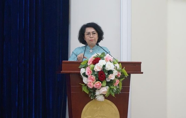 'Xuất hiện sự xung đột giữa giáo viên trẻ và lớn tuổi'