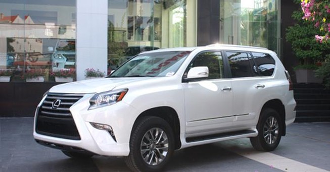 Gần 300 xe sang tại Việt Nam bị triệu hồi