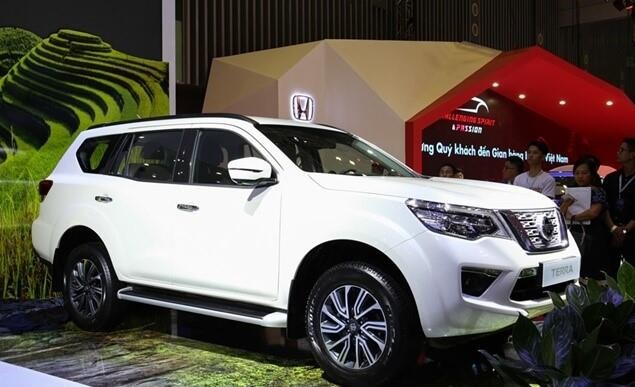 Không lọt vào top xe bán chạy, Nissan Terra giảm giá 30 triệu