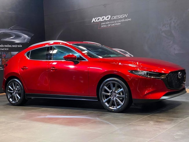 Giá lăn bánh các phiên bản Mazda 3 2020 tại Việt Nam