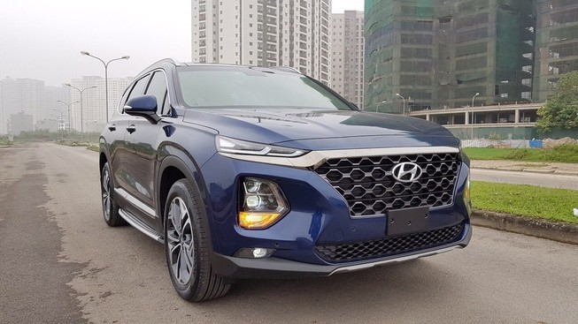 Hyundai SantaFe đột phá doanh số, đủ nguồn cung cho khách Việt