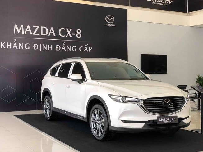 Mazda CX-8 tiếp tục giảm giá thêm 50 triệu đồng