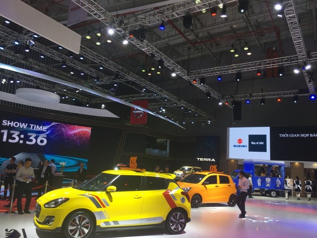 Giảm giá lên đến 60 triệu, Suzuki Swift chỉ còn 439 triệu đồng