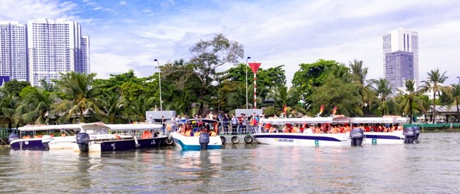 Du lịch đường sông: Nói nhiều, làm chẳng được bao nhiêu