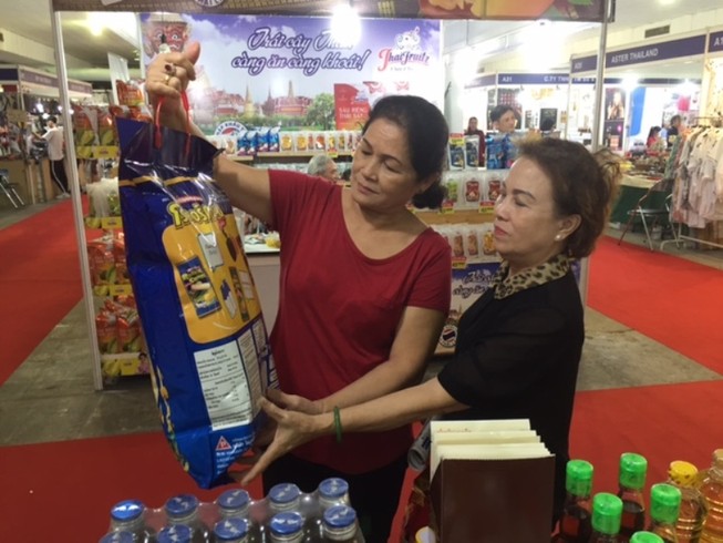 Nhiều đặc sản Lào, Thái Lan, Campuchia... hội tụ về TP.HCM