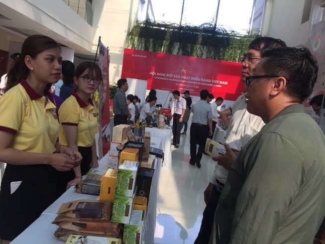 Nhiều tập đoàn bán lẻ lớn thế giới bán hàng Việt