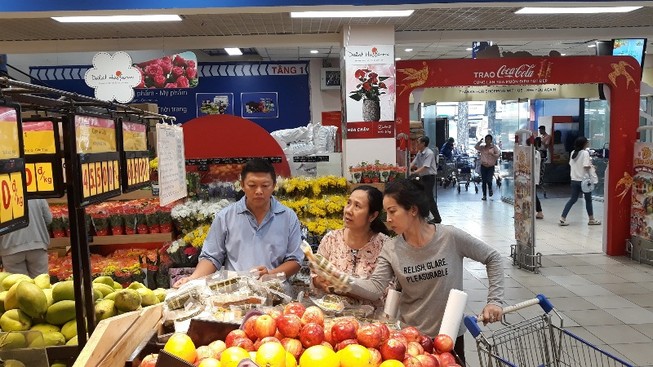 Quẹt điện thoại mua món ngon, đặc sản tết trong 'chớp mắt'