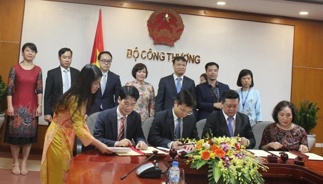 Đại gia Thái muốn bán cả trăm tấn vú sữa, thanh long... Việt