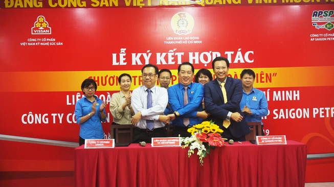 Vissan bán thực phẩm giá ưu đãi cho đoàn viên công đoàn