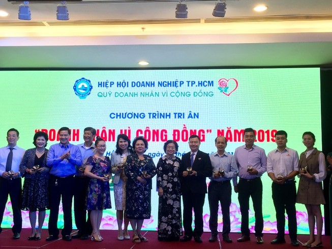 Quỹ doanh nhân vì cộng đồng vận động hơn 8 tỉ đồng