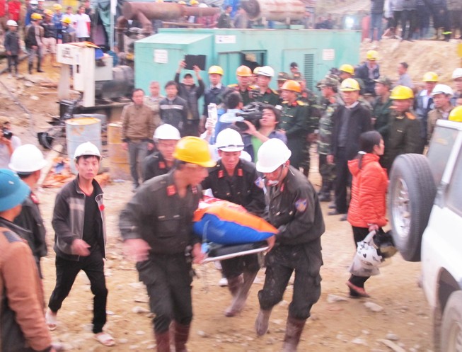 Sáu đơn vị bị phạt trong vụ sập hầm thủy điện Đạ Dâng
