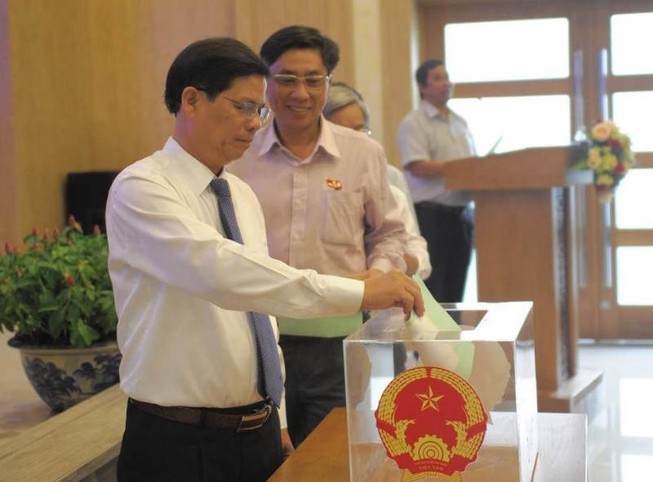 Giám đốc Sở nhận đất vàng có phiếu tín nhiệm thấp nhiều nhất