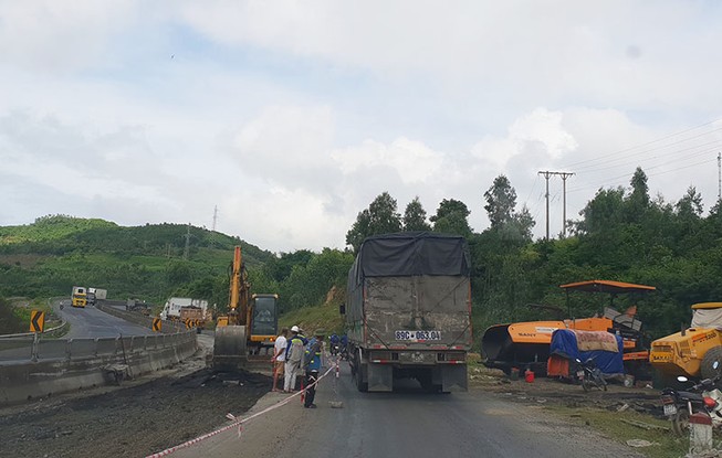 Thành lập tổ công tác đặc biệt giám sát sửa chữa quốc lộ 1