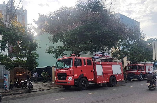 Cháy Văn phòng Đăng ký đất đai lúc rạng sáng