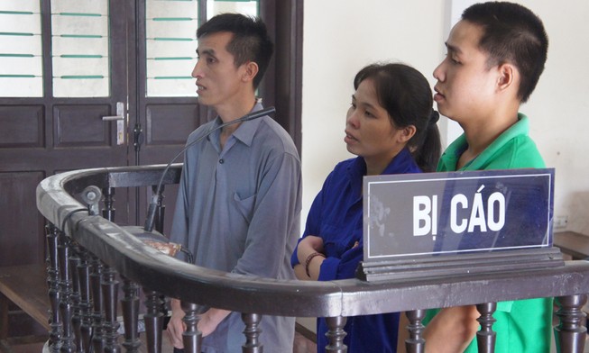 Buôn heroin để đổi đời, chồng lĩnh án tù chung thân, vợ 20 năm tù