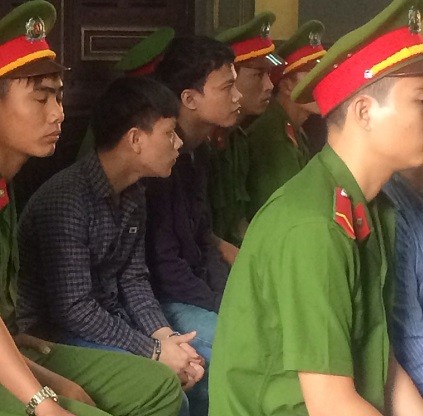 Kẻ cướp, hiếp, giết người rút đơn kháng cáo, chấp nhận án tử