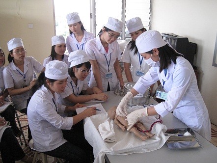 Tuyển sinh ngành y, dược dự kiến vẫn thi theo khối B