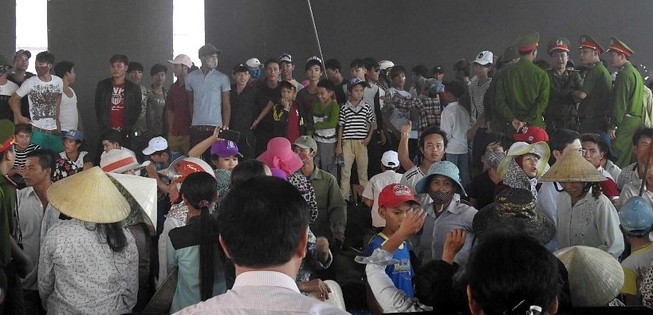 Người dân quá khích, phá lễ khởi công khu nghỉ dưỡng ven biển