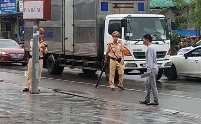 Những hành vi khó lường của người ngáo đá