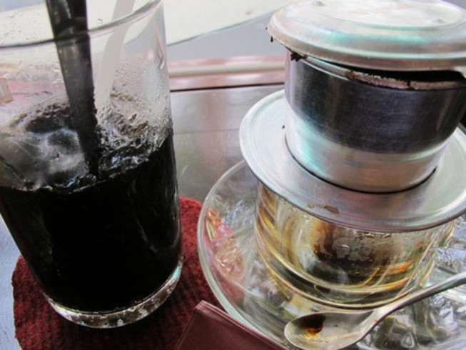 Người phụ nữ đầu độc chết 2 bạn tình bằng xyanua