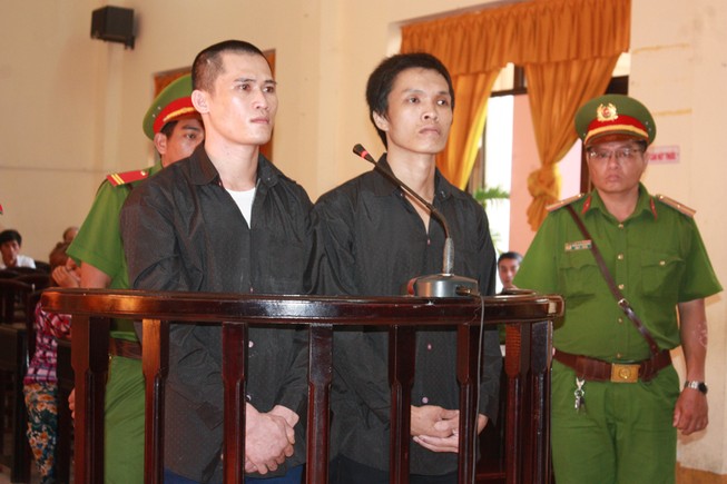 Chấn động ở TP.HCM: Tòa án huyện tuyên án... tử hình