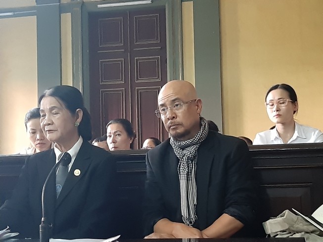 Chủ tọa khuyên gì với vợ chồng cà phê Trung Nguyên?