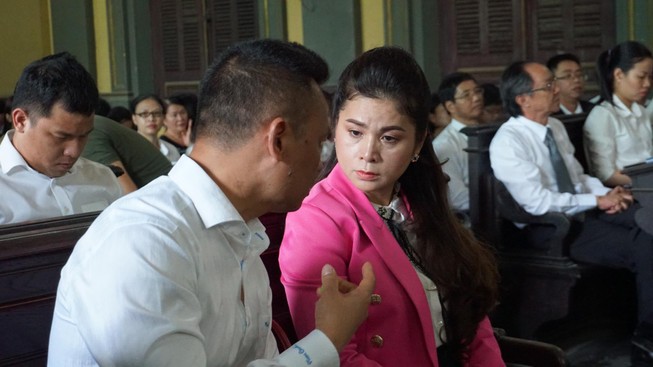 Tòa tuyên toàn bộ cổ phần Trung Nguyên thuộc ông Vũ