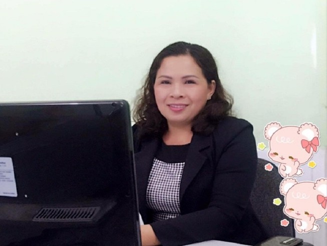 Bà Oanh.