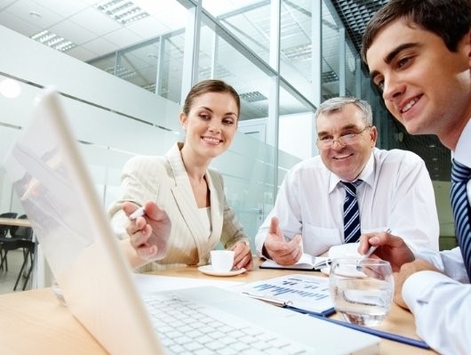 10 việc bạn không nên làm chốn công sở