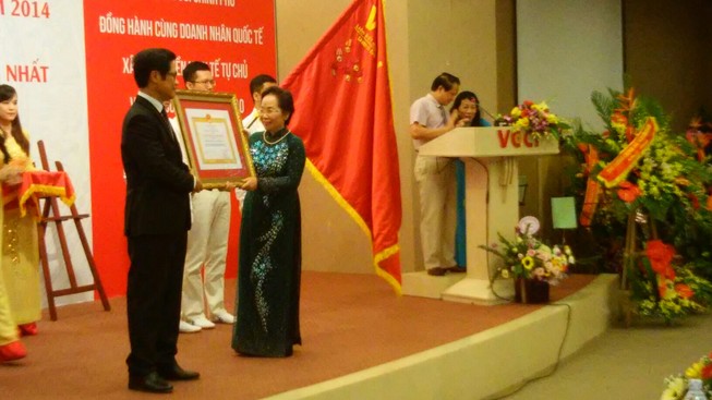 Doanh nhân không nên chỉ tính toán lỗ lãi đơn thuần