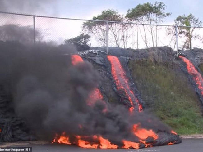 Chính quyền Hawaii phát 18.000 mặt nạ chống khói bụi cho dân