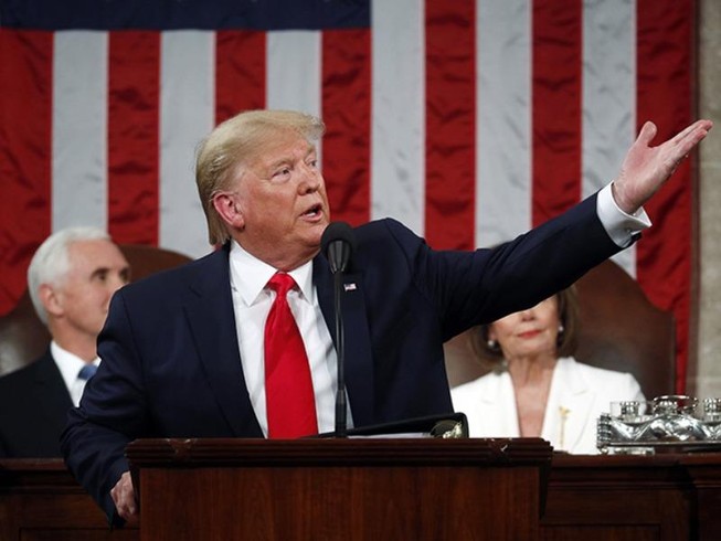 Tổng thống Mỹ Donald Trump phát biểu Thông điệp liên bang trước toàn thể lưỡng viện tại tòa nhà Quốc hội. Ảnh: AP