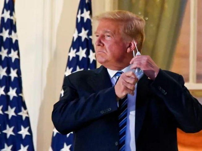 Nhà Trắng: Thành tựu của ông Trump là chấm dứt dịch COVID-19