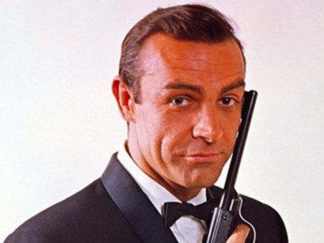 Huyền thoại James Bond-007 đầu tiên qua đời
