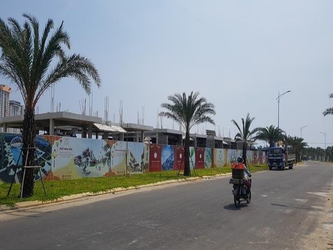 8 căn biệt thự của Dana Home Land phải dừng thi công 30 ngày
