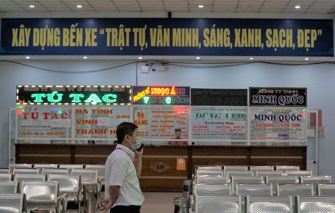 Bến xe, ga tàu Đà Nẵng đìu hiu những ngày trước lễ 30-4