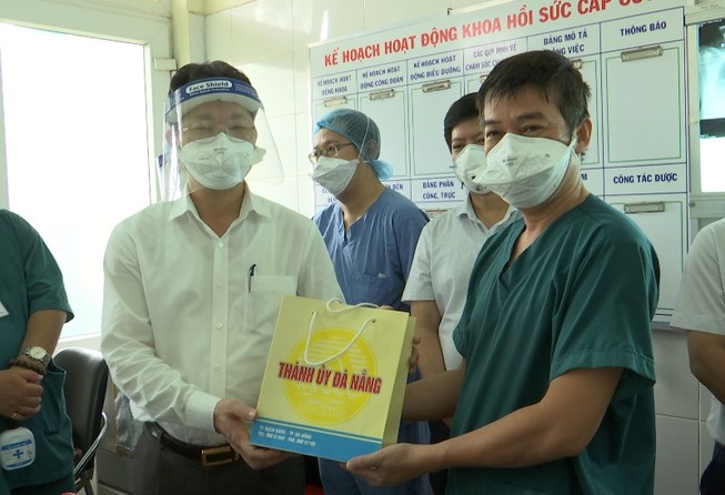 Phó bí thư Đà Nẵng: Dốc toàn lực điều trị bệnh nhân COVID-19
